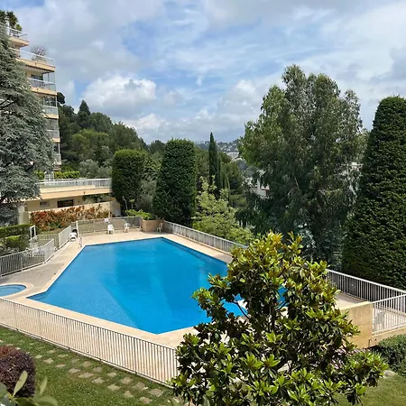 Apartment F1 Au Calme Dans La Verdure, Terrasse, Piscine Et Parking *